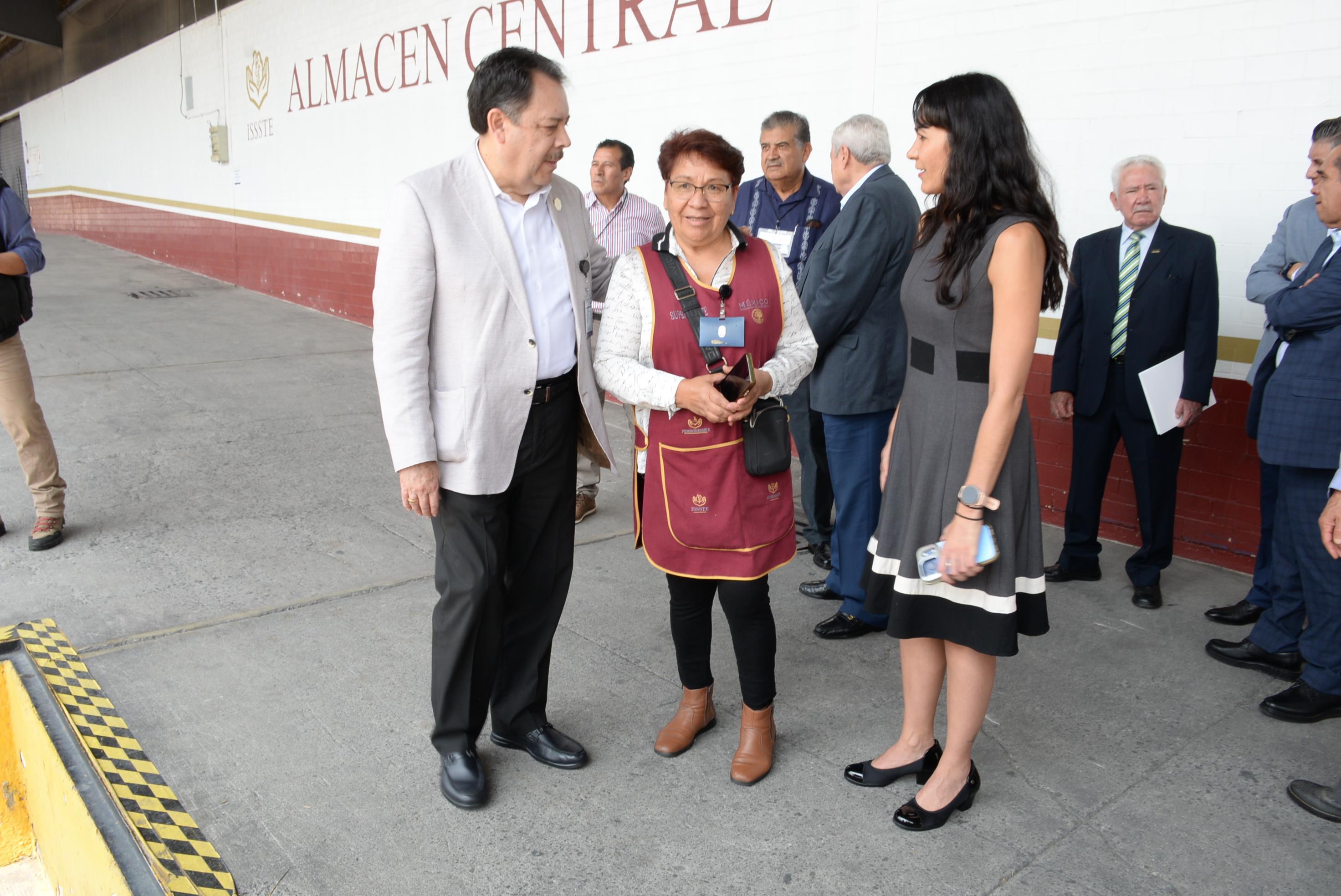 Inauguración de la Nueva Unidad de superISSSTE, en los almacenes, San Fernando No. 547